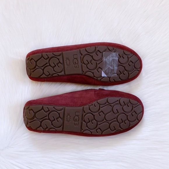 UGG Ansley Charm Gem Kiss Suede Slippers - Picture 7 of 7